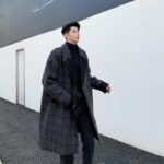Men's Mid-length Plaid Coat