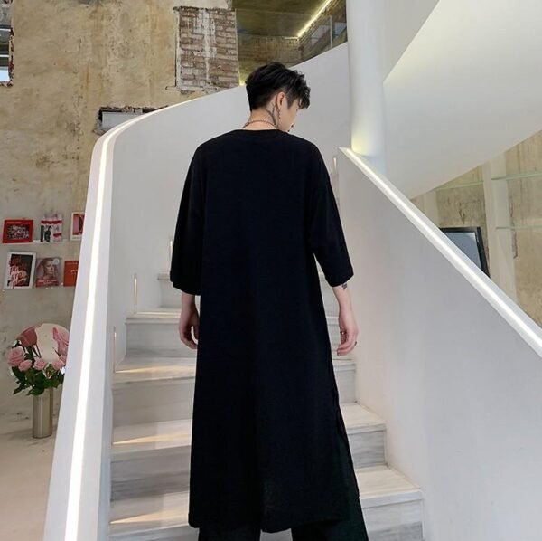 Loose Short Sleeve T-shirt with Long Slits In The Dark