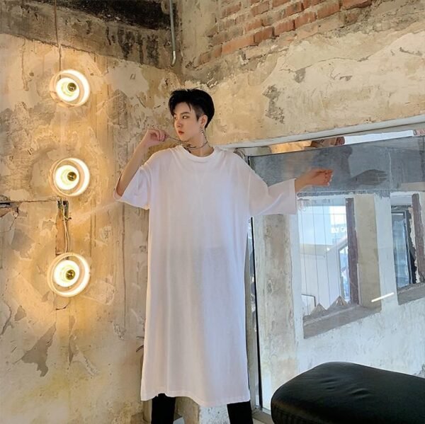 Loose Short Sleeve T-shirt with Long Slits In The Dark