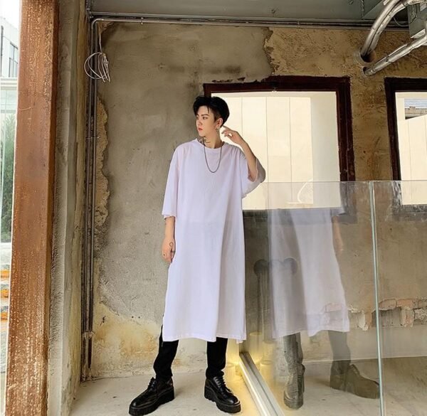 Loose Short Sleeve T-shirt with Long Slits In The Dark