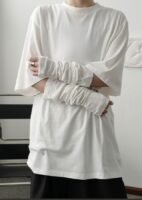 YM03P45 Minimalist, Lazy, Niche, Irregular Gloves T Shirts