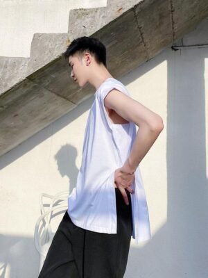 Men-Streetwear-Casual-Side-Split-Black-White-Tops-Tanks-Male-Japan-Style-Fashion-Loose-Sleeveless-Tees_45e4a7a2-d597-4a88-af2c-edeb232df23a
