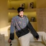 Couple reflective sequin pullover sweatshirt