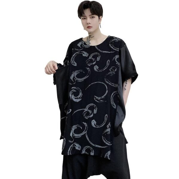 Graffiti Loose Dark Short-sleeved T-shirt Creative Tailoring Designer Top