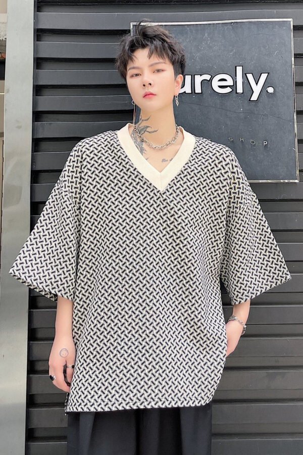 KK1658/P60 Geometric Pattern V-Neck Pullover Loose T-shirt