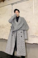 Fashion Design Long Windbreaker Double Breasted Coat Plaid Trench Coat Flannel Coat for Men