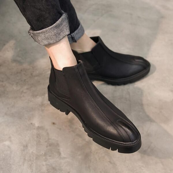 105A-181-1 Simple Black Casual Leather Shoes