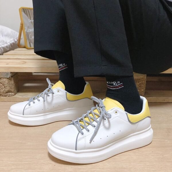 105A-YH-200 White Shoes Sports and Leisure Shoes