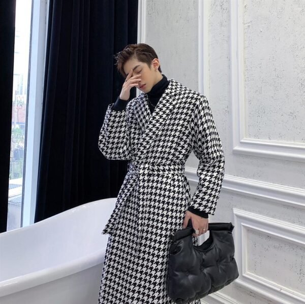 Retro Autumn and Winter Korean Youth Long Coat