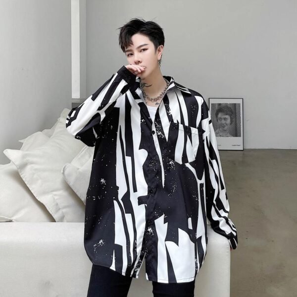 CS16-P70 Niche Design Long-sleeved Black and White Floral Shirt