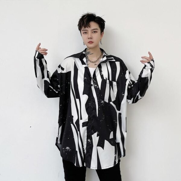 CS16-P70 Niche Design Long-sleeved Black and White Floral Shirt